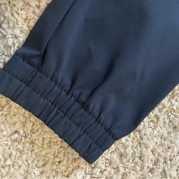 UNIQLO Men’s Pants - Picture 6 of 8